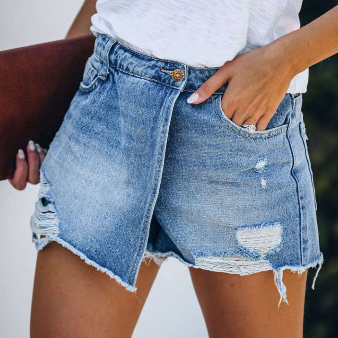 Hildegard - Stylische zerschlissene Damen-Sommer-Shorts