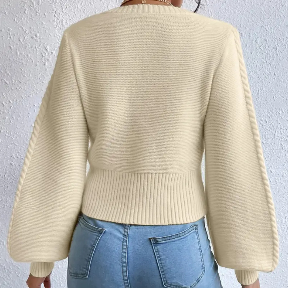 AAYLA - Damenpullover mit quadratischem Dekolleté